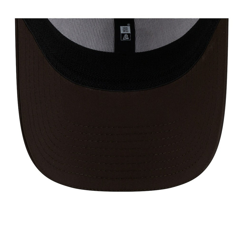 Cleveland Browns New Era 2025 NFL Training Camp Throwback Logo 39THIRTY Flex Hat - White/Brown for sale