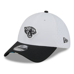 Jacksonville Jaguars New Era 2025 NFL Training Camp 39THIRTY Flex Hat - White/Black for sale