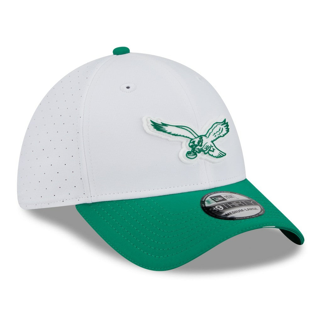 Philadelphia Eagles New Era 2025 NFL Training Camp Throwback Logo 39THIRTY Flex Hat - White/Kelly Green outlet