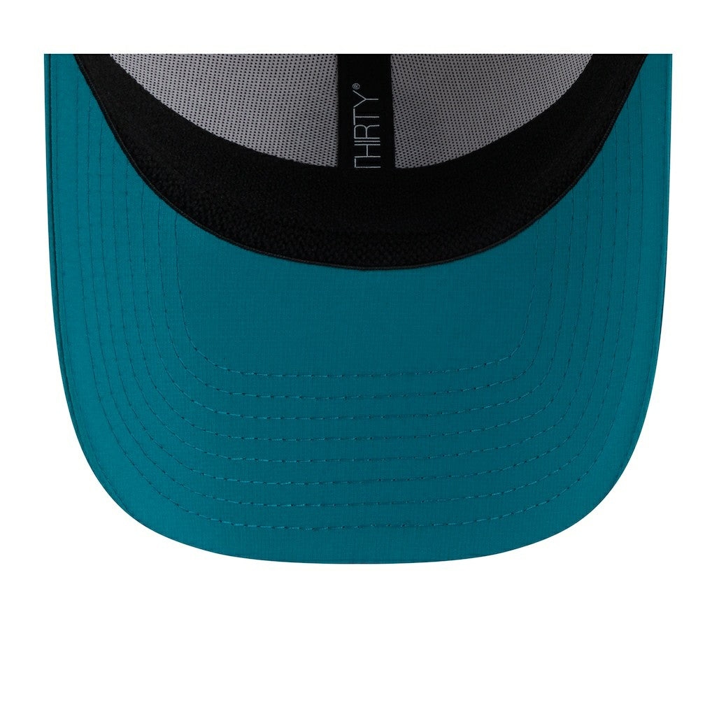 Miami Dolphins New Era 2025 NFL Training Camp Throwback Logo 39THIRTY Flex Hat - White/Aqua on sale