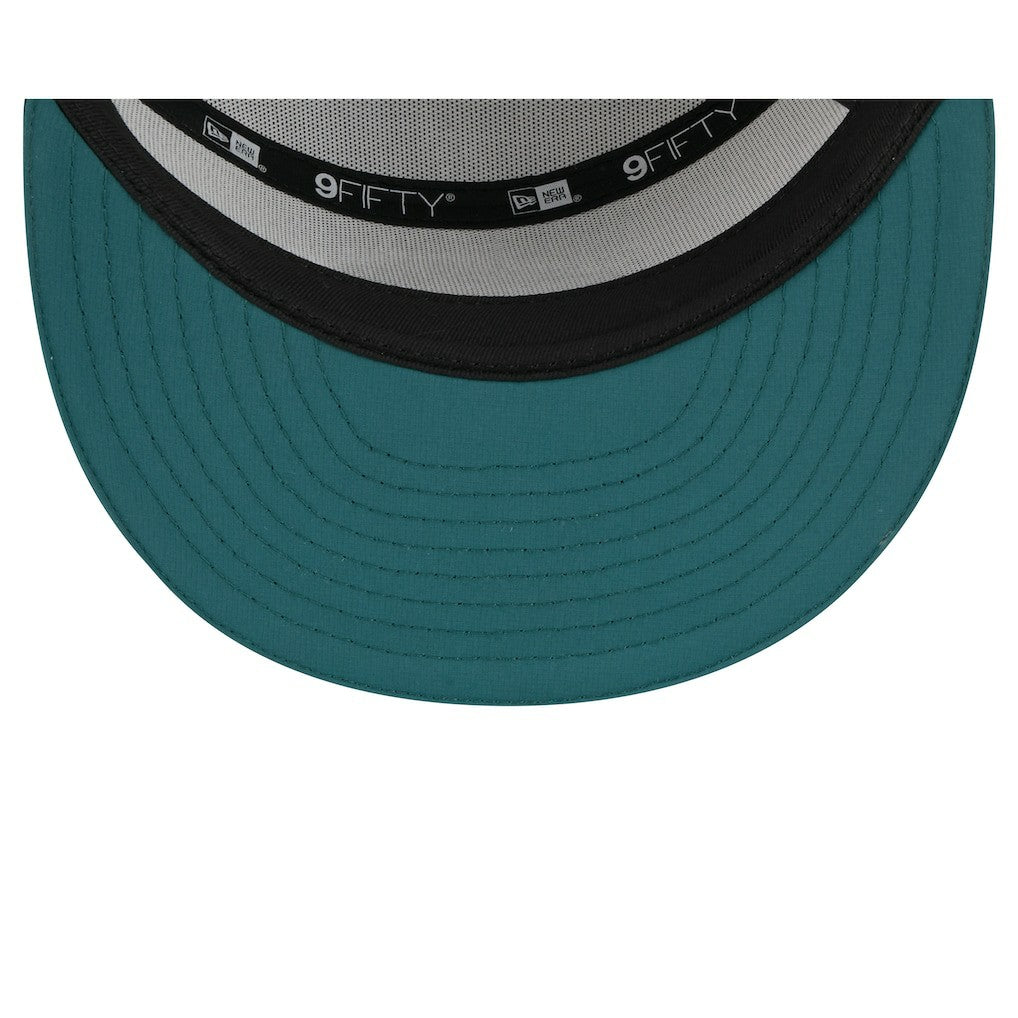Philadelphia Eagles New Era 2025 NFL Training Camp Split Panel 9FIFTY Snapback Hat - White/Midnight Green sale