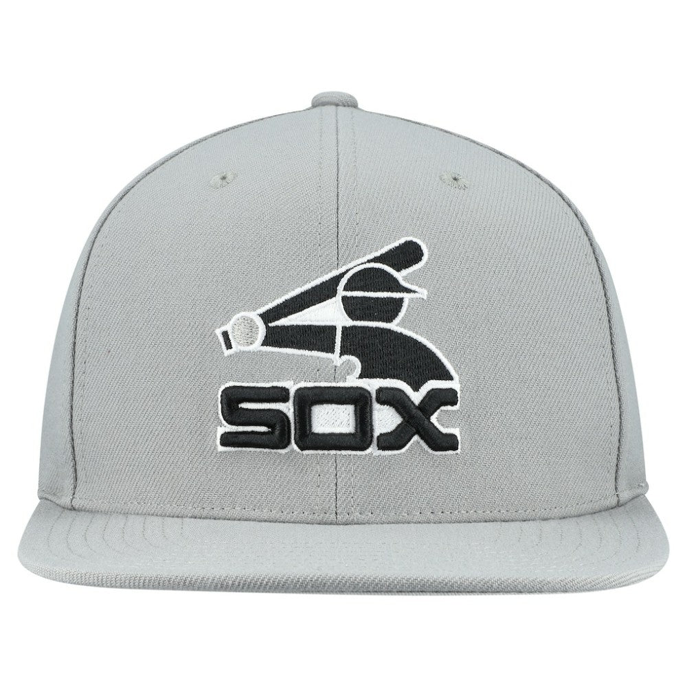 Chicago White Sox Cooperstown Collection Basic Flip Snapback Hat Gray