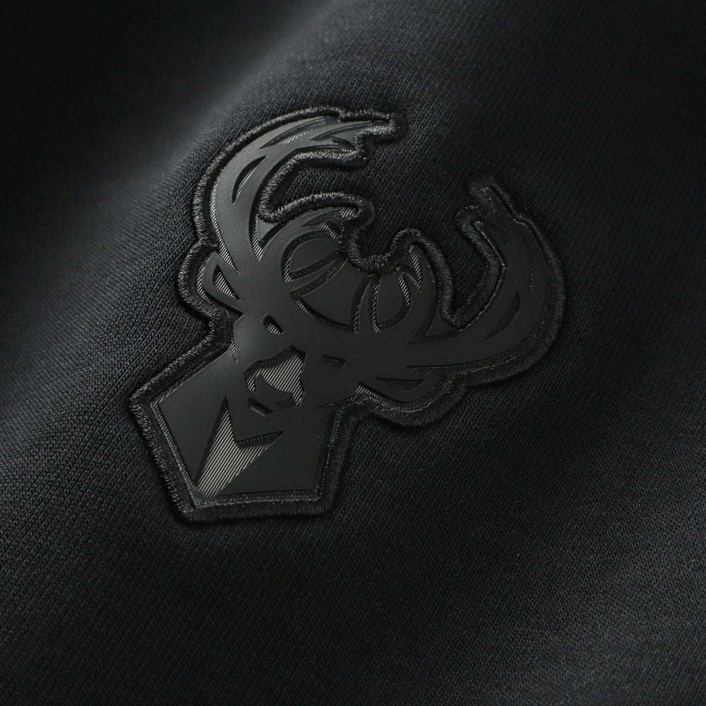 Milwaukee Bucks Authentic Standard Issue Travel Dri-FIT Sweatshirt - Black shop