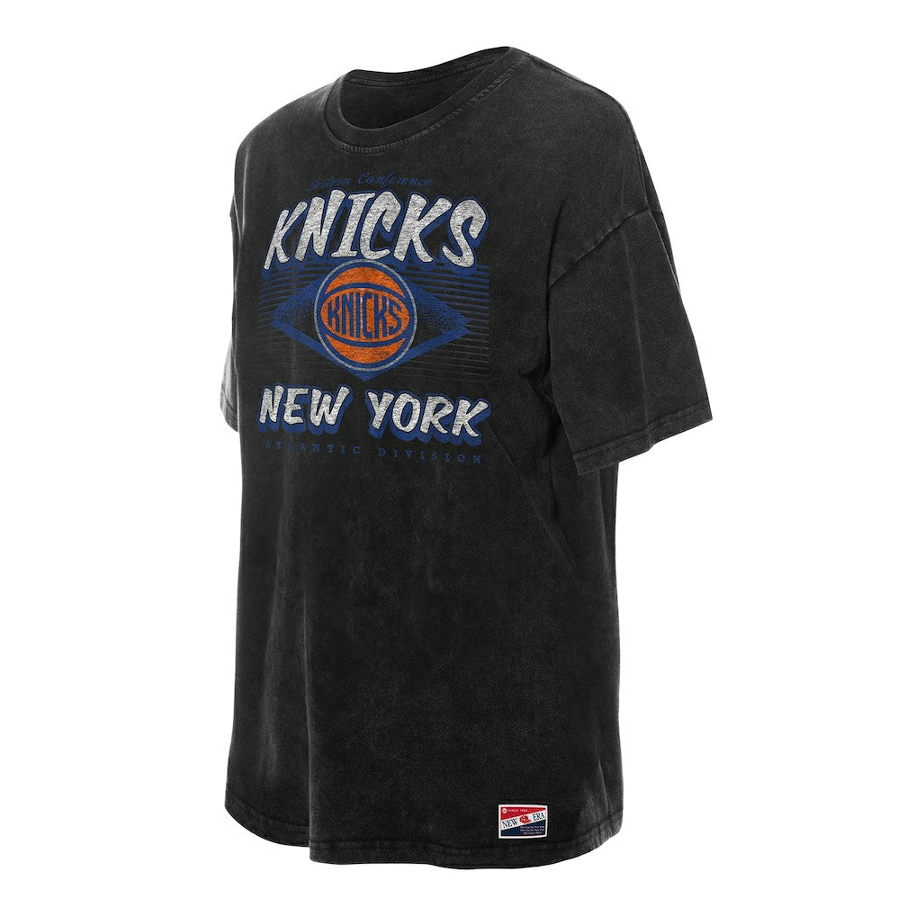 New York Knicks Women's Throwback Mineral Wash Oversized T-Shirt - Black on sale