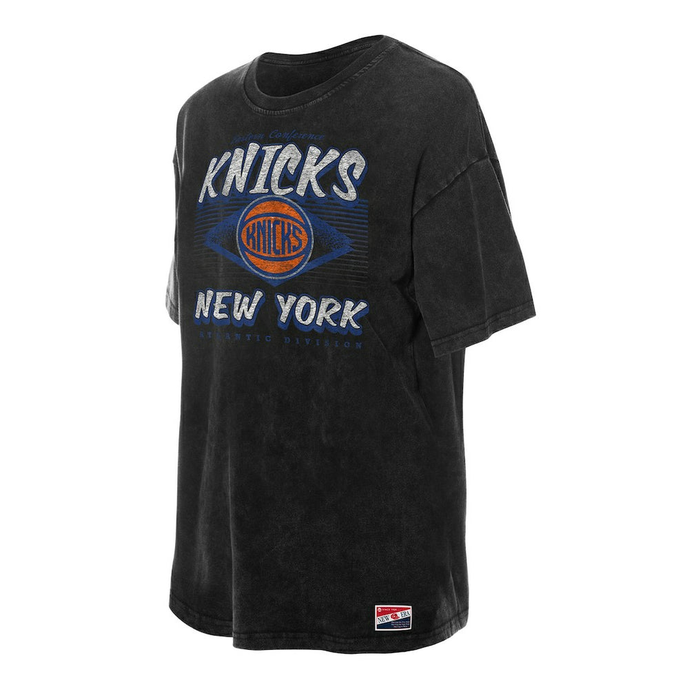 New York Knicks Women's Throwback Mineral Wash Oversized T-Shirt - Black on sale