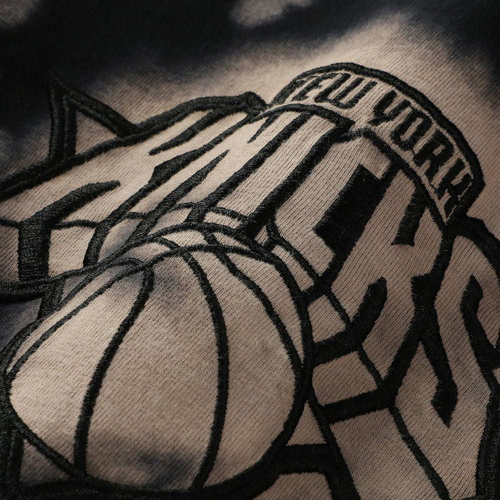 New York Knicks Injection Bleached Out Raw Edge Oversized T-Shirt - Black online
