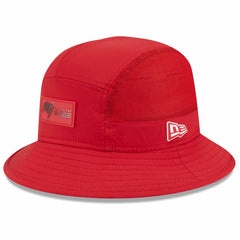 Tampa Bay Buccaneers New Era 2025 Sideline Bucket Hat - Red outlet