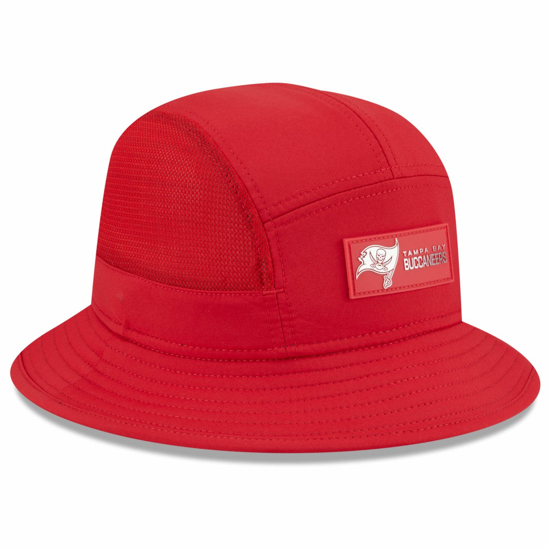Tampa Bay Buccaneers New Era 2025 Sideline Bucket Hat - Red outlet