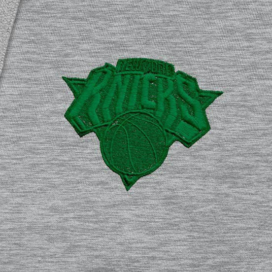 New York Knicks Antigua St. Patrick's Day Victory Raglan Pullover Hoodie - Heather Gray shop
