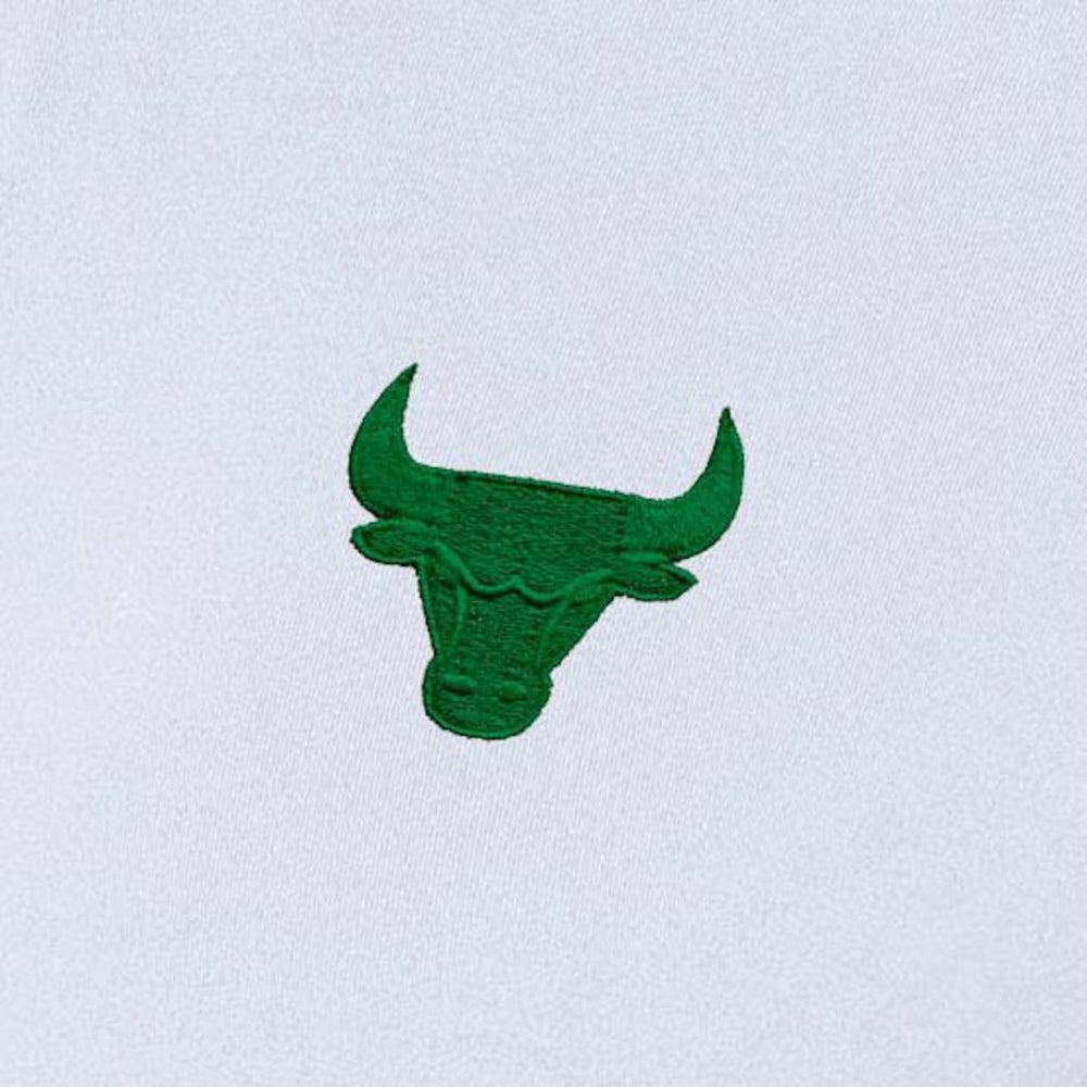 Chicago Bulls Antigua Women's St. Patrick's Day Intent Quarter-Zip Top sale - White cheap