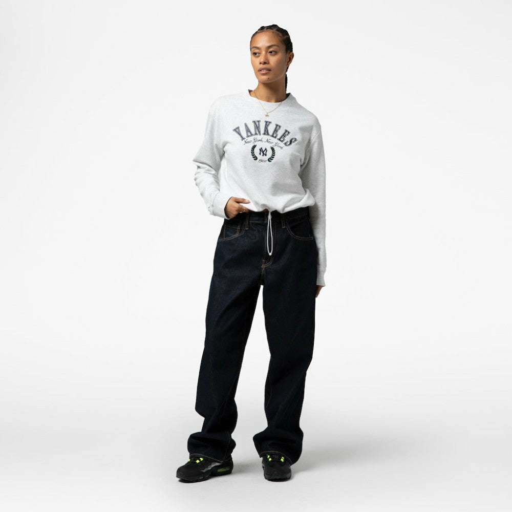 New York Yankees Women's Cropped Toggle Pullover Sweatshirt Heather Gray