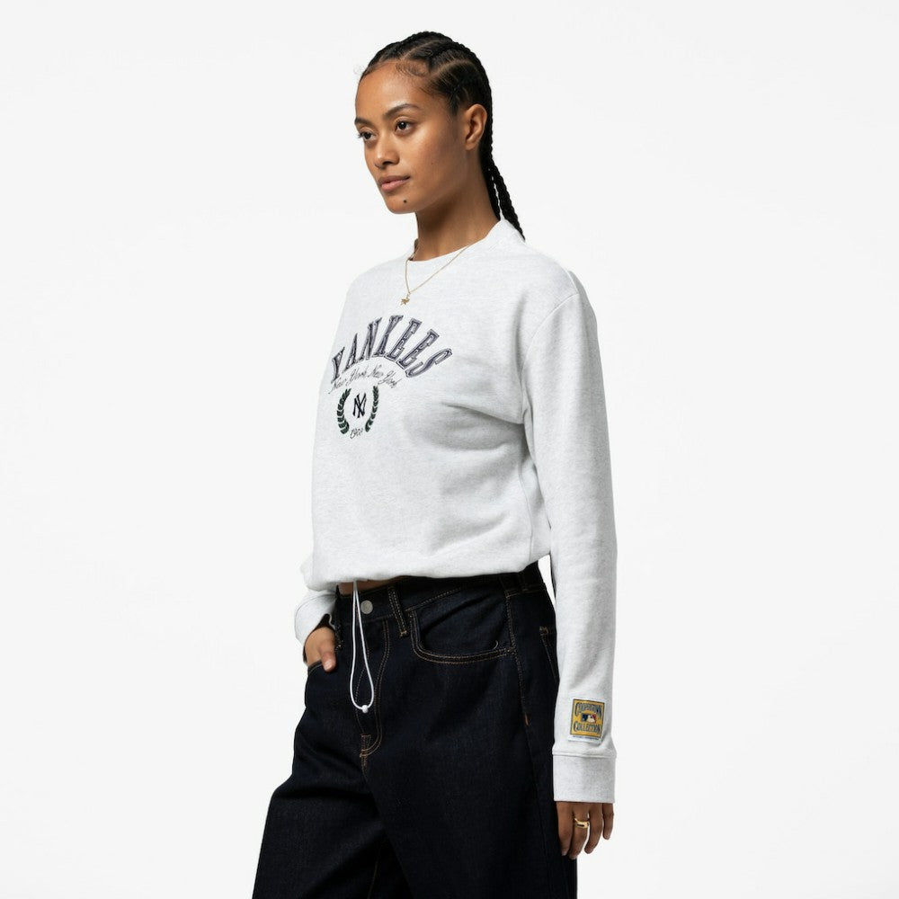 New York Yankees Women's Cropped Toggle Pullover Sweatshirt Heather Gray