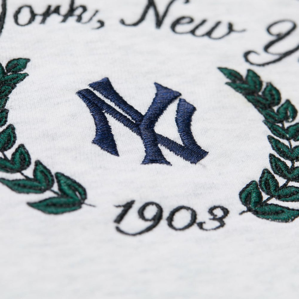 New York Yankees Women's Cropped Toggle Pullover Sweatshirt Heather Gray