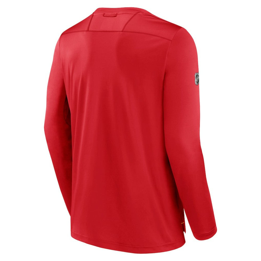 Calgary Flames Fanatics Authentic Pro Tech Long Sleeve T-Shirt - Red T-shirts