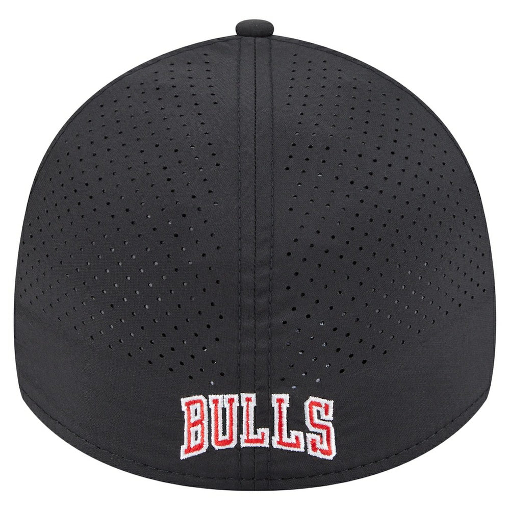 Chicago Bulls Featherweight Poly Rope Flex 39Thirty Hat - Black sale