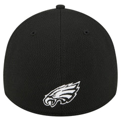 Philadelphia Eagles New Era Scoreboard 39THIRTY Flex Hat - Black on sale