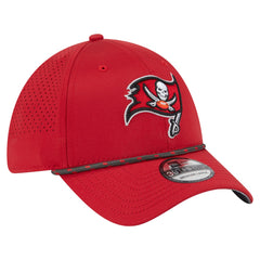 Tampa Bay Buccaneers New Era Perforated 39THIRTY Flex Hat - Red for sale