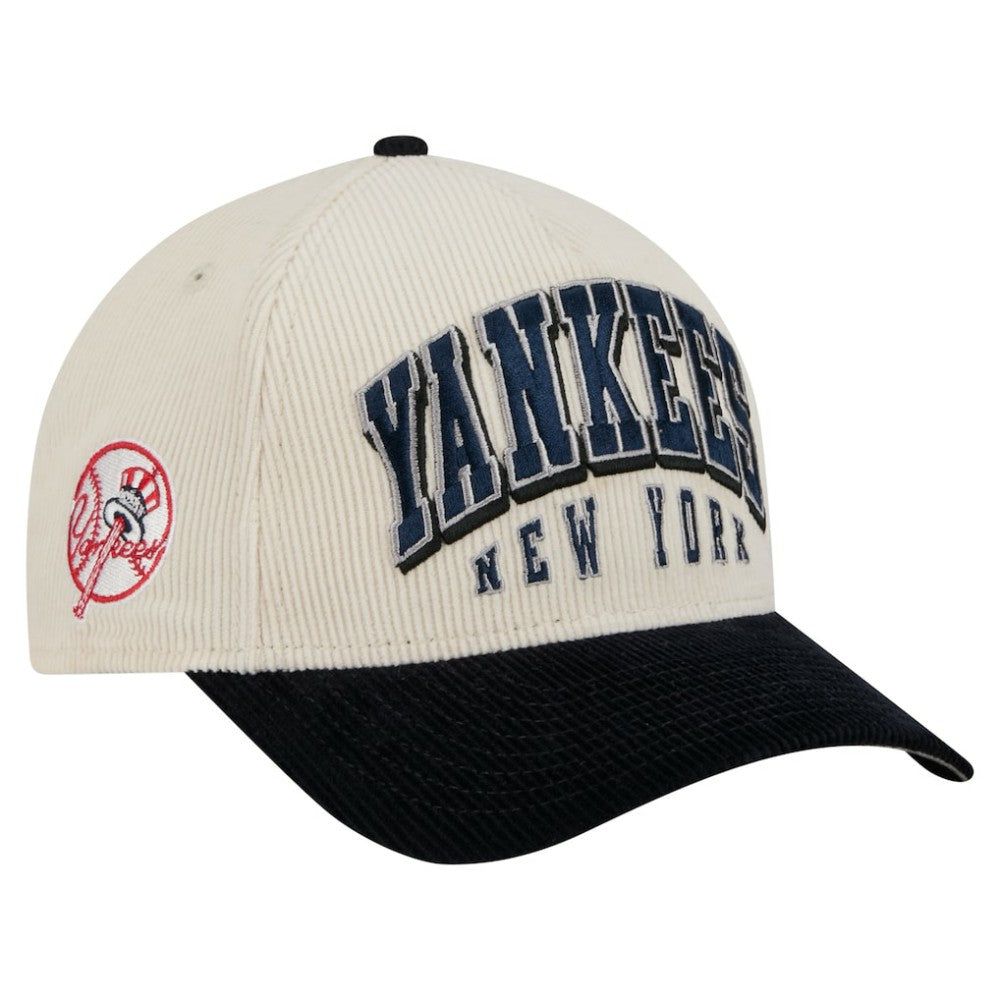 New York Yankees Sided Corduroy 9FORTY A-Frame Adjustable Hat Cream/Navy