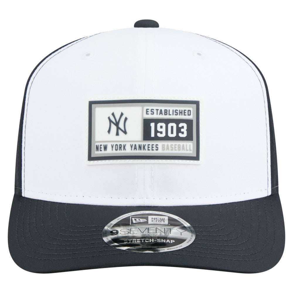 New York Yankees Established Patch 9SEVENTY Adjustable Hat White/Navy