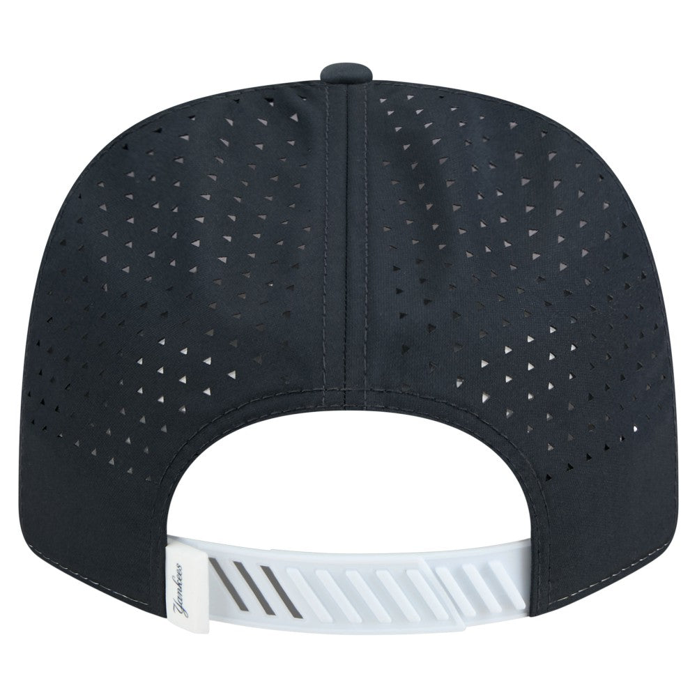 New York Yankees Established Patch 9SEVENTY Adjustable Hat White/Navy