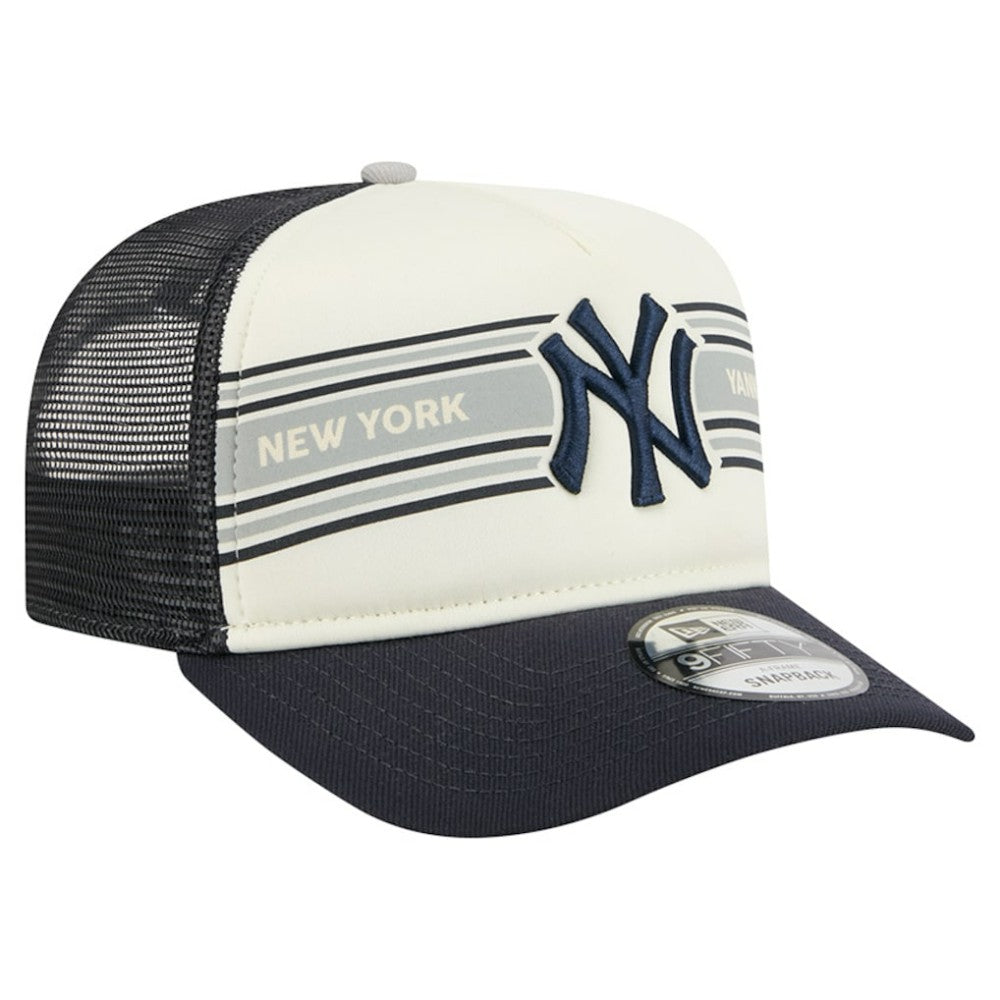 New York Yankees Banner A-Frame 9FIFTY Trucker Snapback Hat Cream/Navy