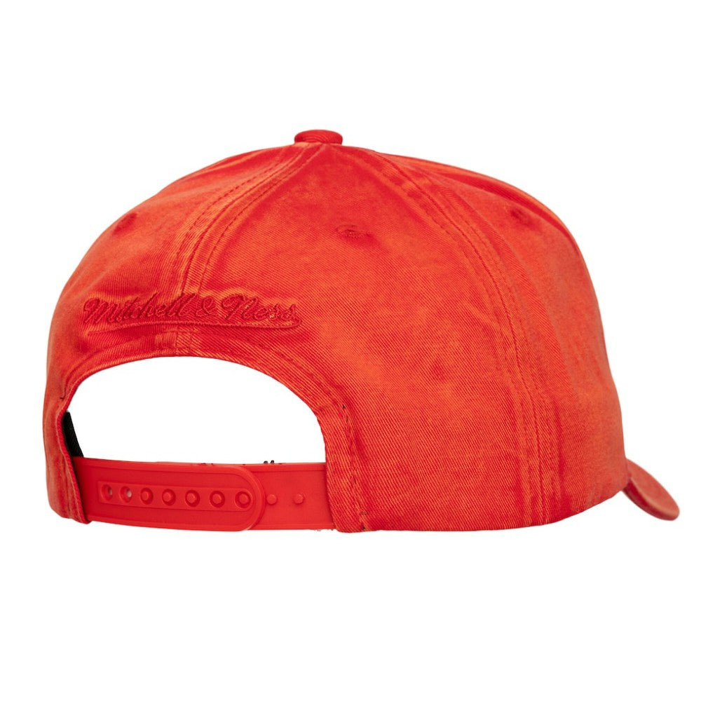 Detroit Red Wings Mitchell & Ness Downtown Snow Wash Pro-Crown Adjustable Hat - Red Hats