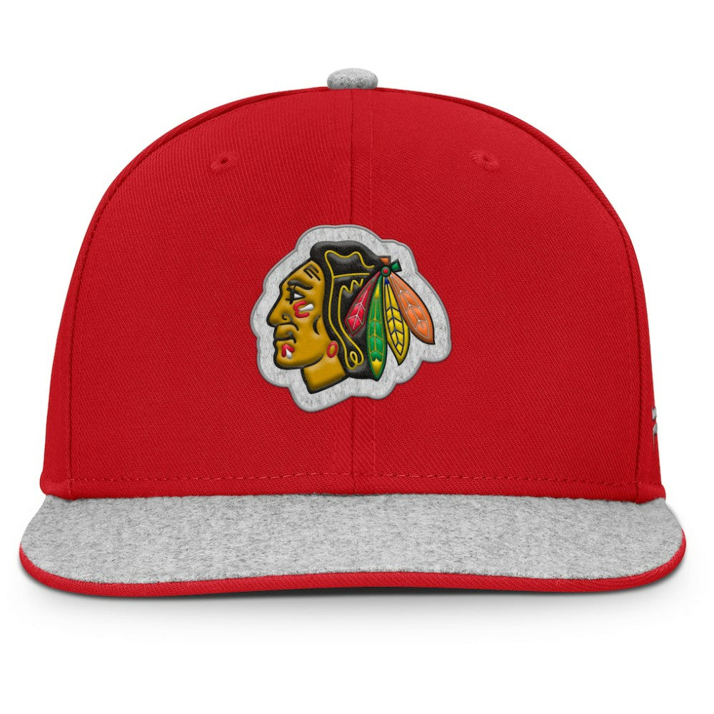 Chicago Blackhawks Fanatics Fundamentals Loden Snapback Hat - Red Hats