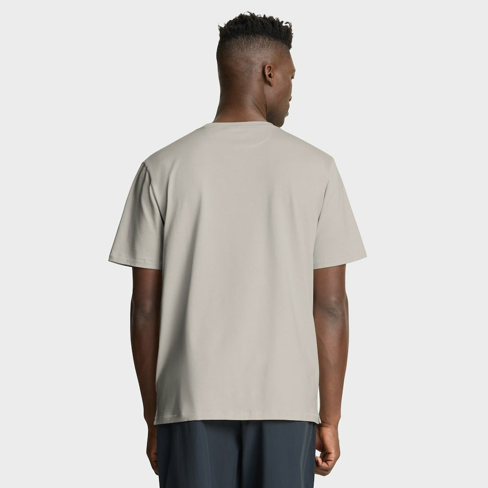 New York Knicks Crossover Collection Pull Up Jumper Shot Premium T-Shirt - Cream online