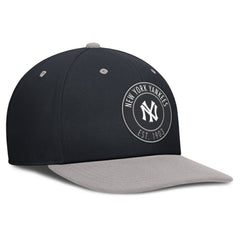 New York Yankees Cooperstown Collection Pro Dri-FIT Snapback Hat Navy/Gray