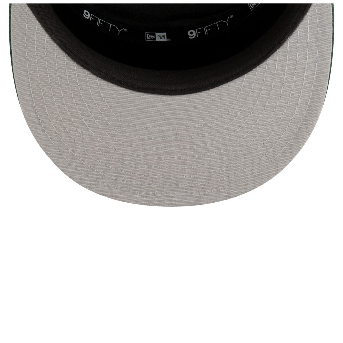 Milwaukee Bucks 2025 NBA Tip Off Split Panel 9FIFTY Snapback Hat - White/Hunter Green on sale