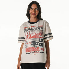 New England Patriots The Wild Collective Women's Vintage Drop Shoulder Oversized Boyfriend T-Shirt - Cream outlet