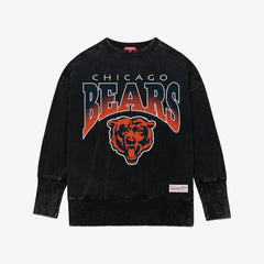 Chicago Bears Women's Delineate Mineral Wash Crewneck Sweatshirt - Black for sale