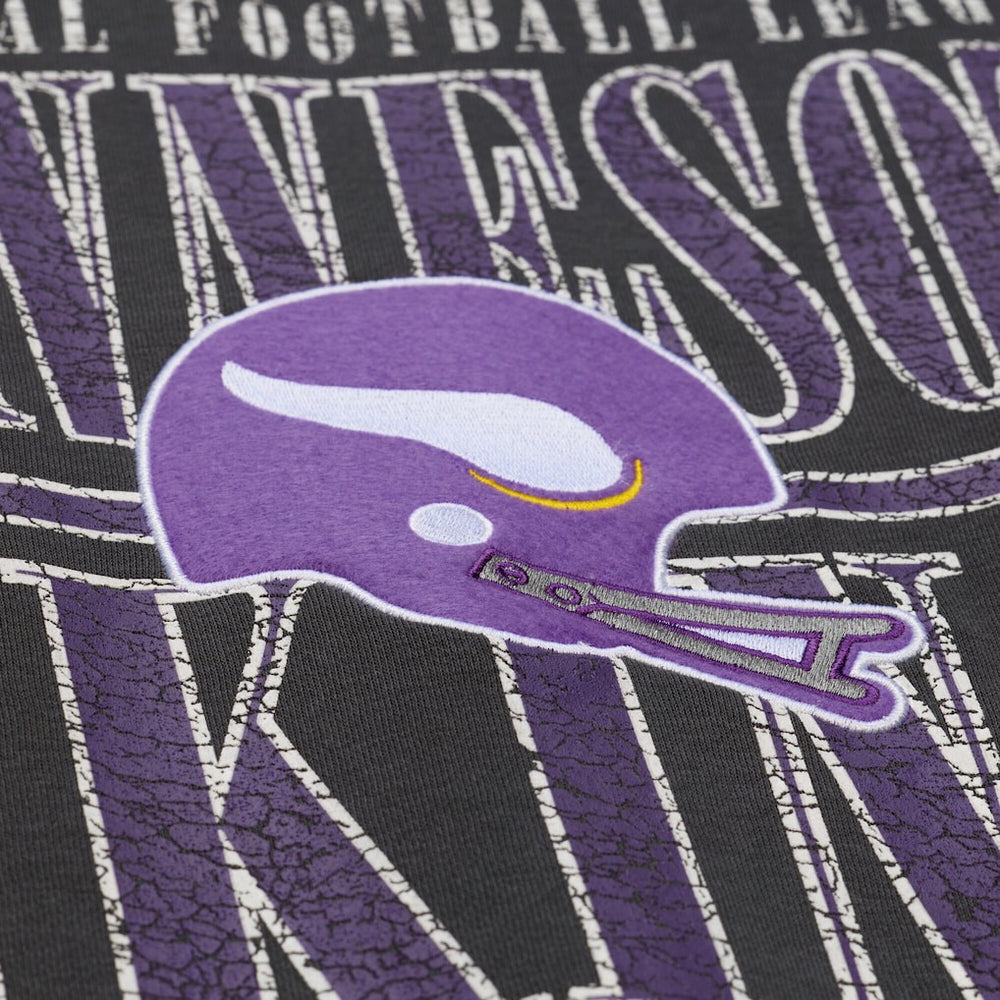 Minnesota Vikings Downtown Crew Vintage Logo Sweatshirt - Black online