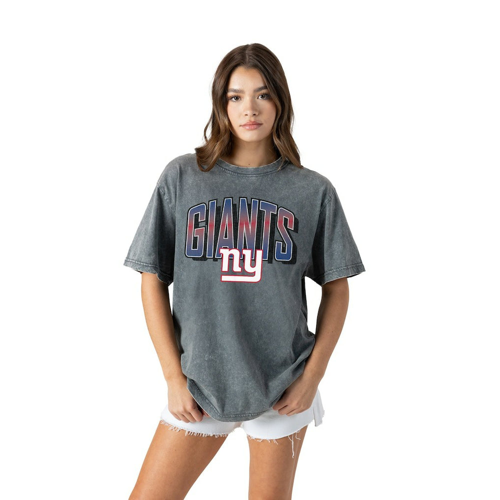 New York Giants Gameday Couture Women's Peak Performance Oversized Snow Wash T-Shirt - Gray on sale