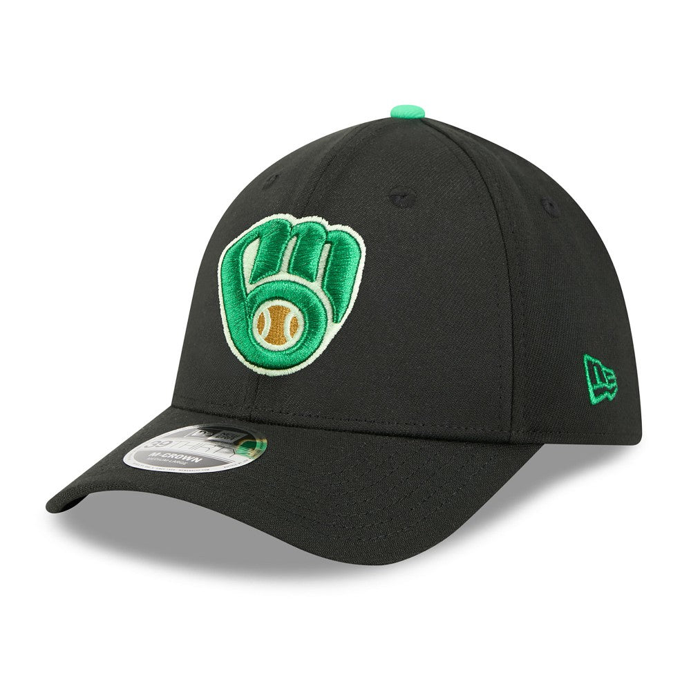 Milwaukee Brewers 2026 St. Patrick's Day 39THIRTY Flex Hat Black