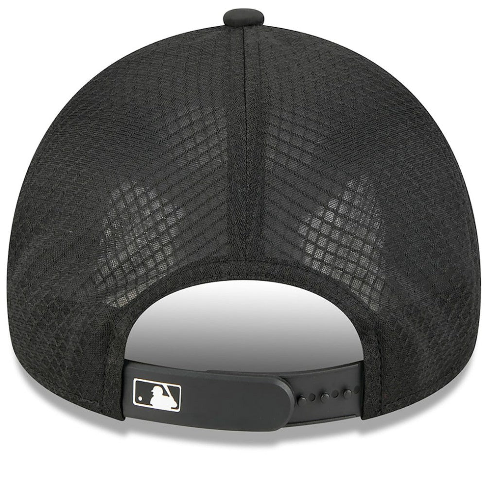 Pittsburgh Pirates 2026 Batting Practice Alternate Apex 9FORTY Adjustable Hat Black