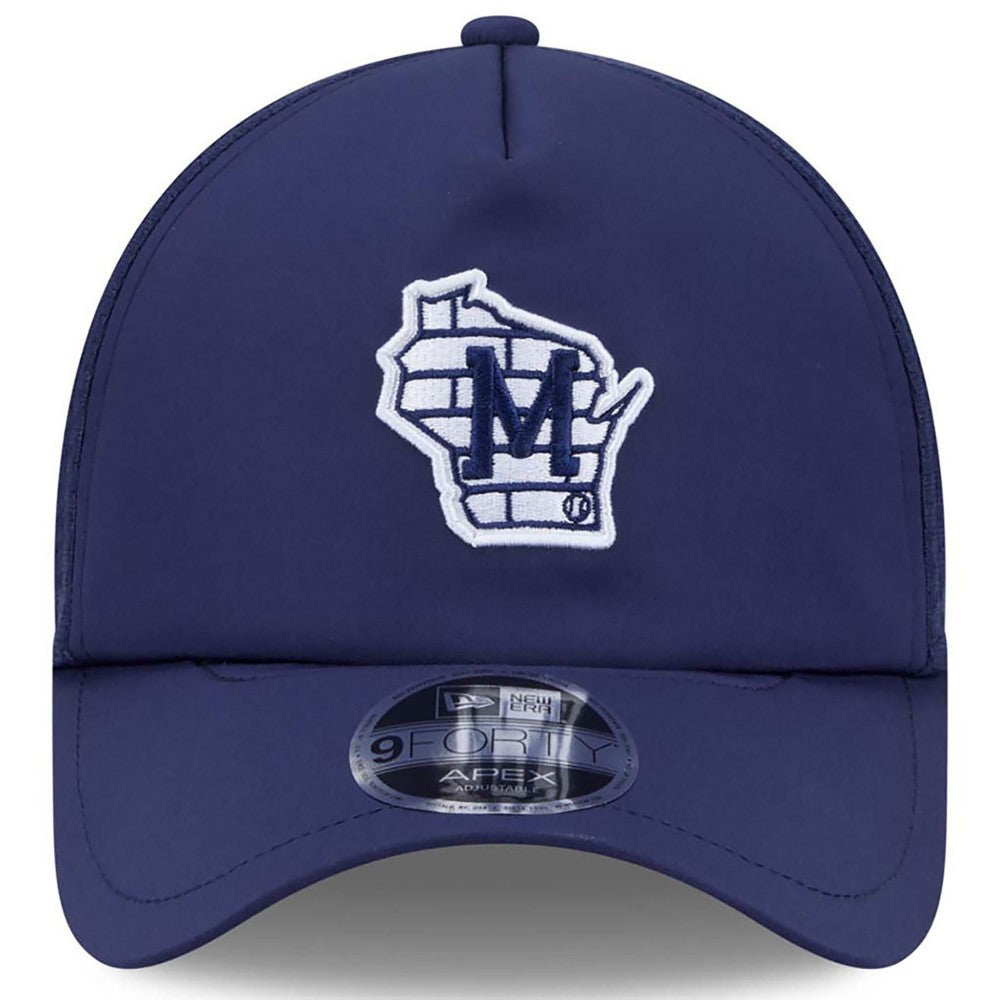Milwaukee Brewers 2026 Batting Practice Alternate Apex 9FORTY Adjustable Hat Navy