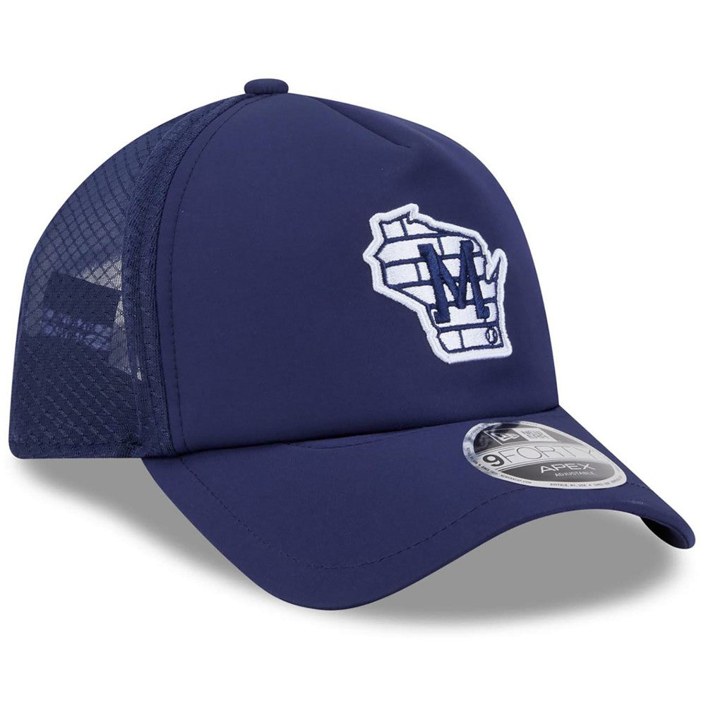 Milwaukee Brewers 2026 Batting Practice Alternate Apex 9FORTY Adjustable Hat Navy