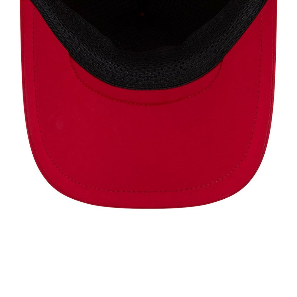 New York Yankees 2026 Batting Practice Alternate Apex 9FORTY Adjustable Hat Red