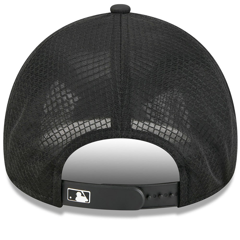 Miami Marlins 2026 Batting Practice Alternate Apex 9FORTY Adjustable Hat Black