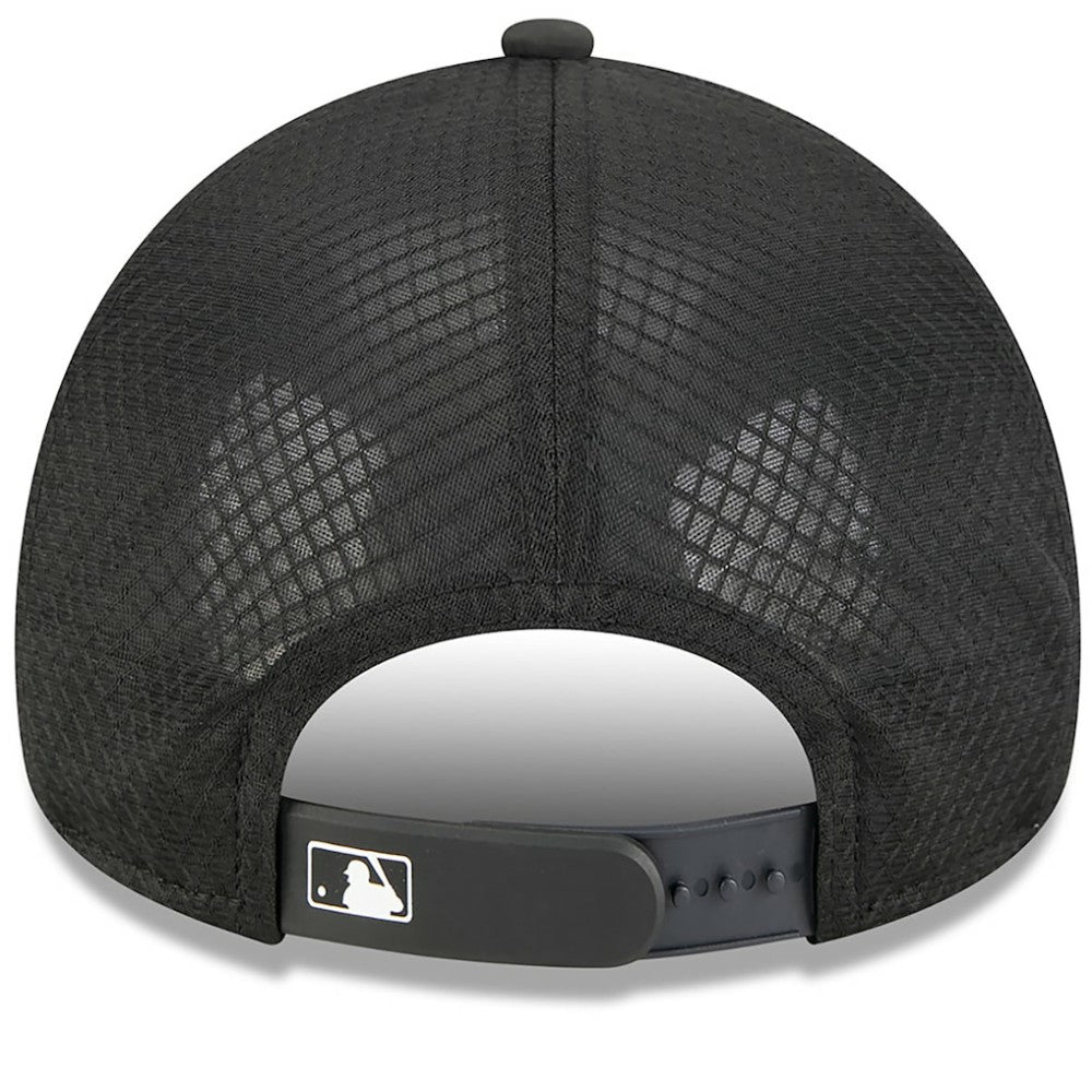 Baltimore Orioles 2026 Batting Practice Alternate Apex 9FORTY Adjustable Hat Black