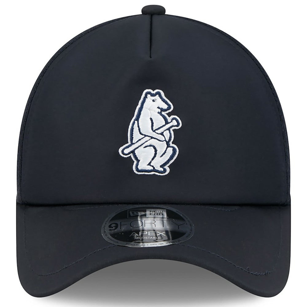 Chicago Cubs 2026 Batting Practice Alternate Apex 9FORTY Adjustable Hat Navy