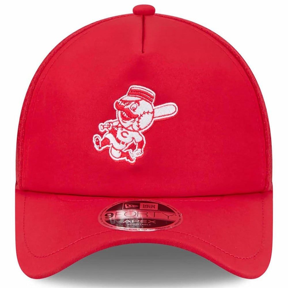 Cincinnati Reds 2026 Batting Practice Alternate Apex 9FORTY Adjustable Hat Red