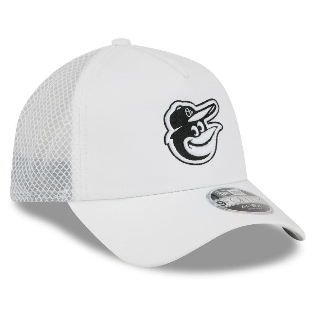 Baltimore Orioles 2026 Batting Practice Apex 9FORTY Adjustable Trucker Hat White