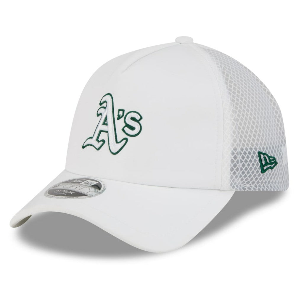 Athletics 2026 Batting Practice Apex 9FORTY Adjustable Trucker Hat White