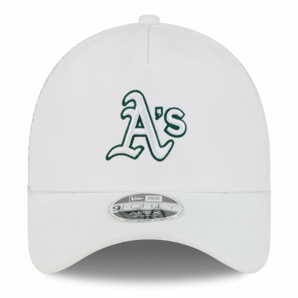 Athletics 2026 Batting Practice Apex 9FORTY Adjustable Trucker Hat White
