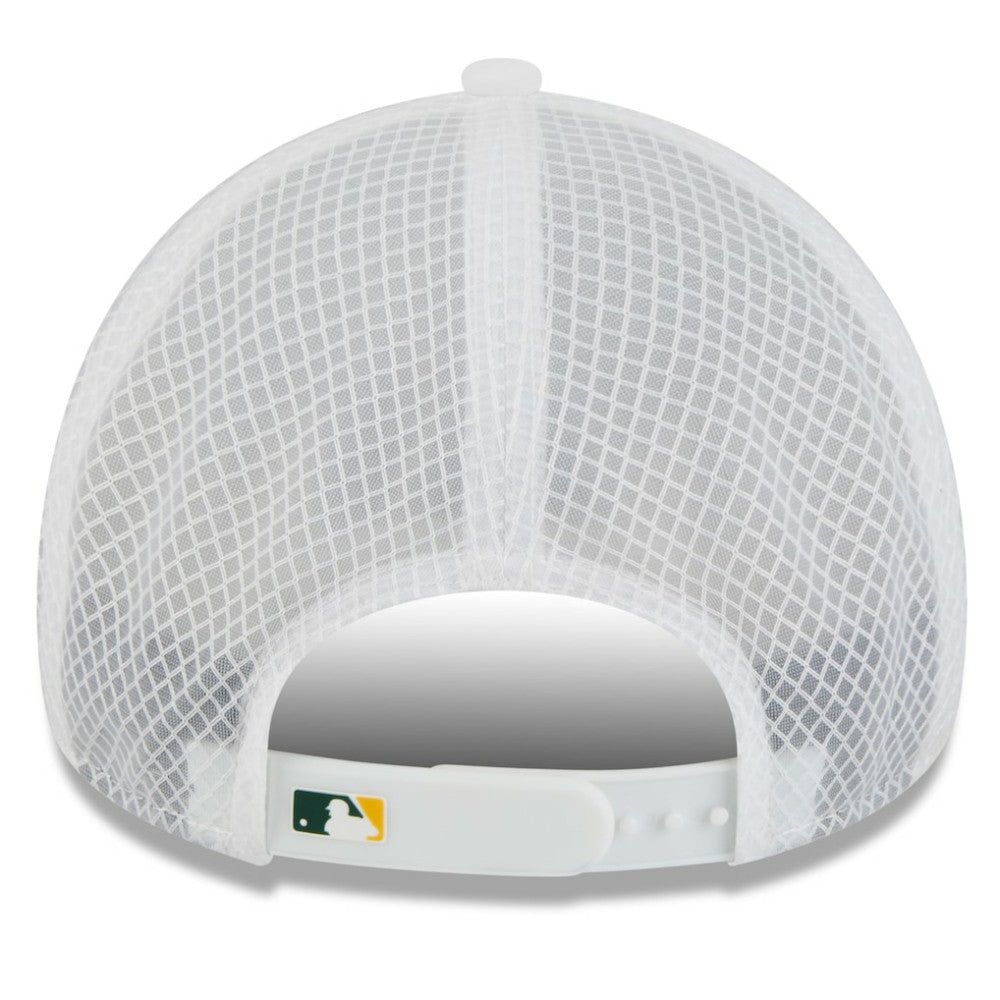 Athletics 2026 Batting Practice Apex 9FORTY Adjustable Trucker Hat White