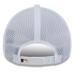San Diego Padres 2026 Batting Practice Apex 9FORTY Adjustable Trucker Hat White