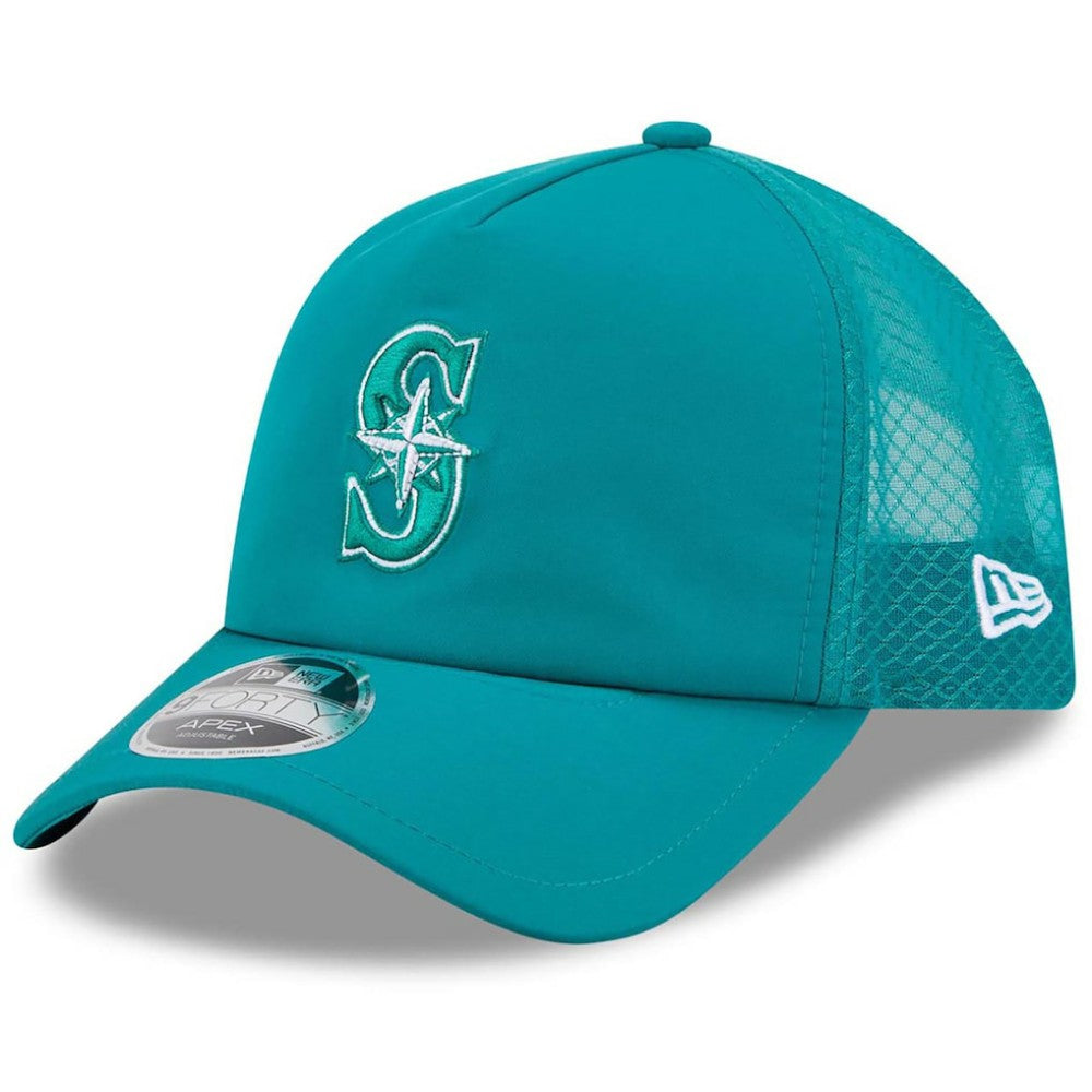 Seattle Mariners 2026 Batting Practice Apex 9FORTY Adjustable Trucker Hat Teal
