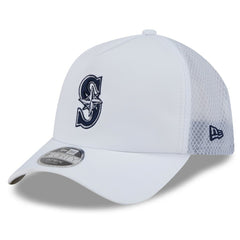 Seattle Mariners 2026 Batting Practice Apex 9FORTY Adjustable Trucker Hat White